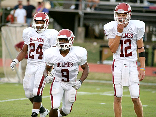Tigers defeat Bulldogs, 21-0