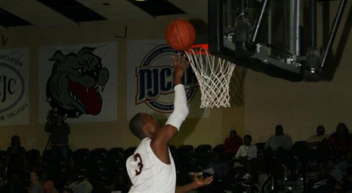 Bulldogs have no trouble with Tigers in North Division game winning 84-45