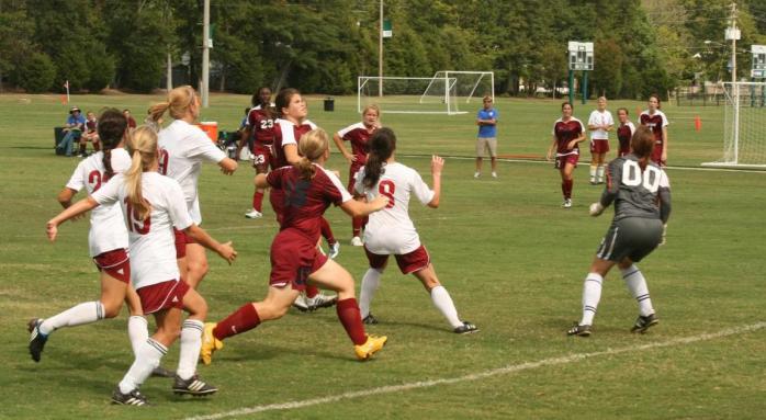 Lady Bulldogs fall to Lady Eagles, 1-0