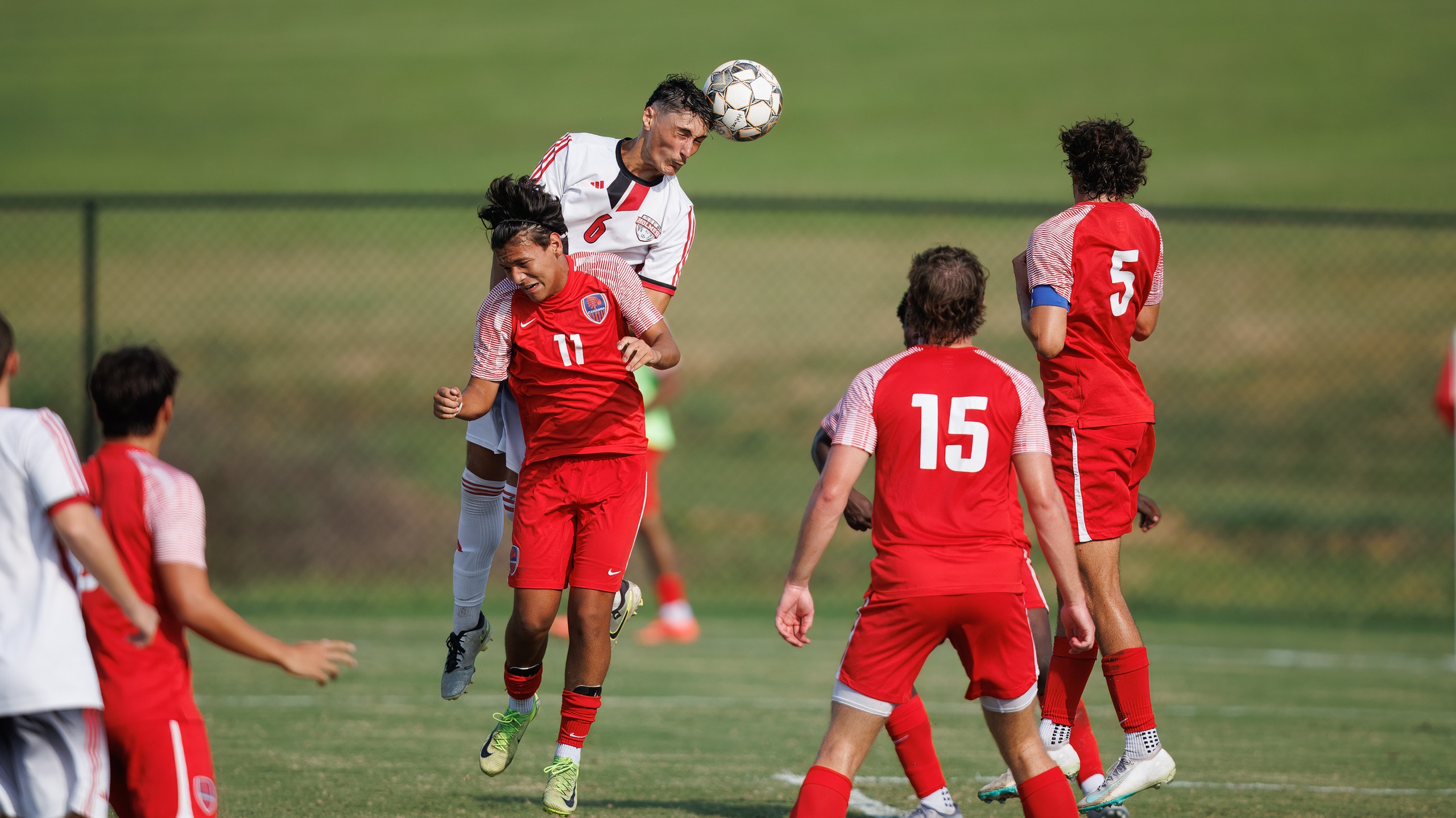 Bulldogs fall in MACCC opener